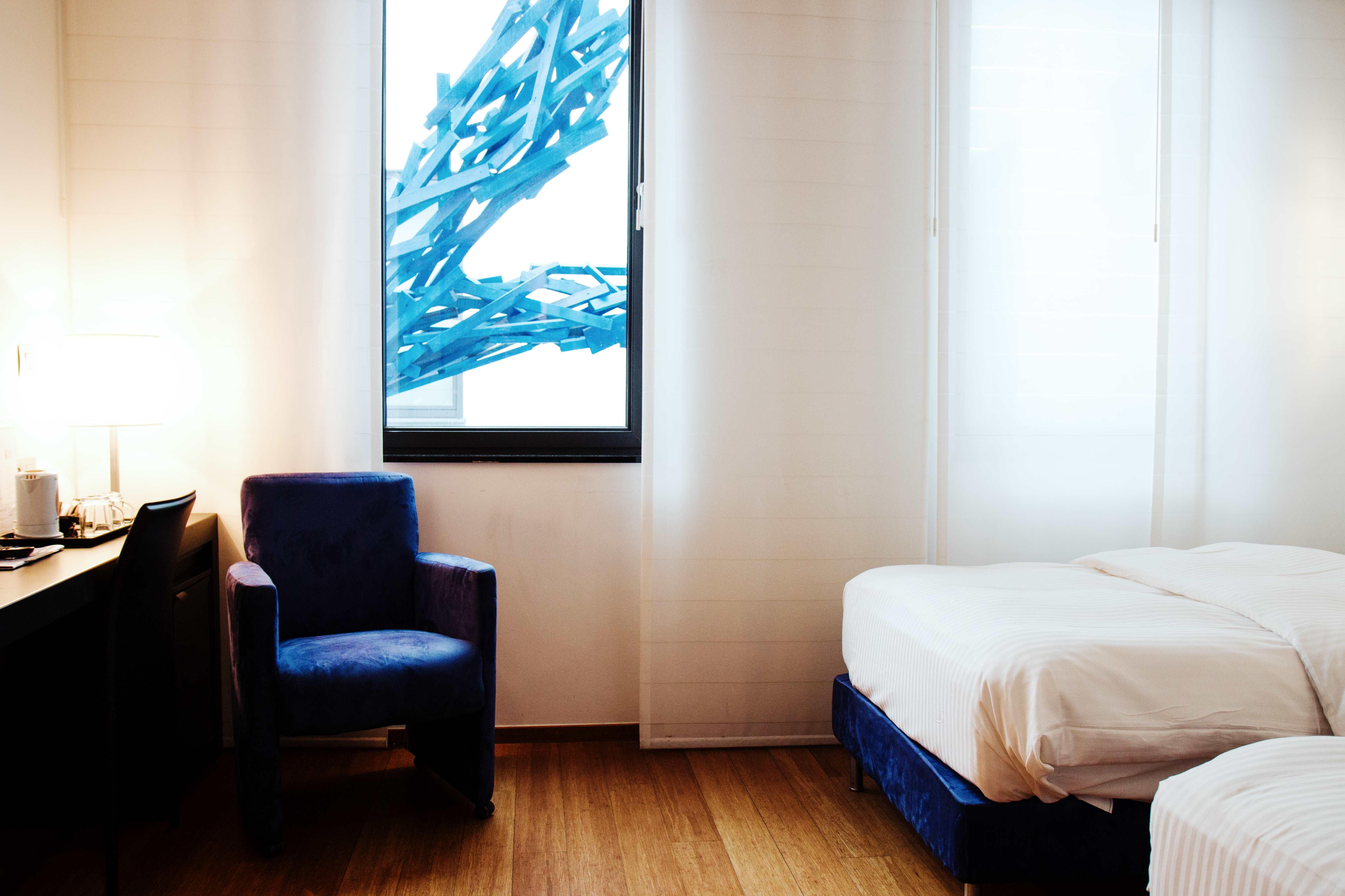 Hotel Aqua By Happyculture Saint-Gilles Bagian luar foto